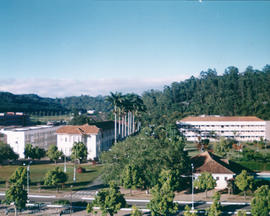 Vista parcial central do Campus